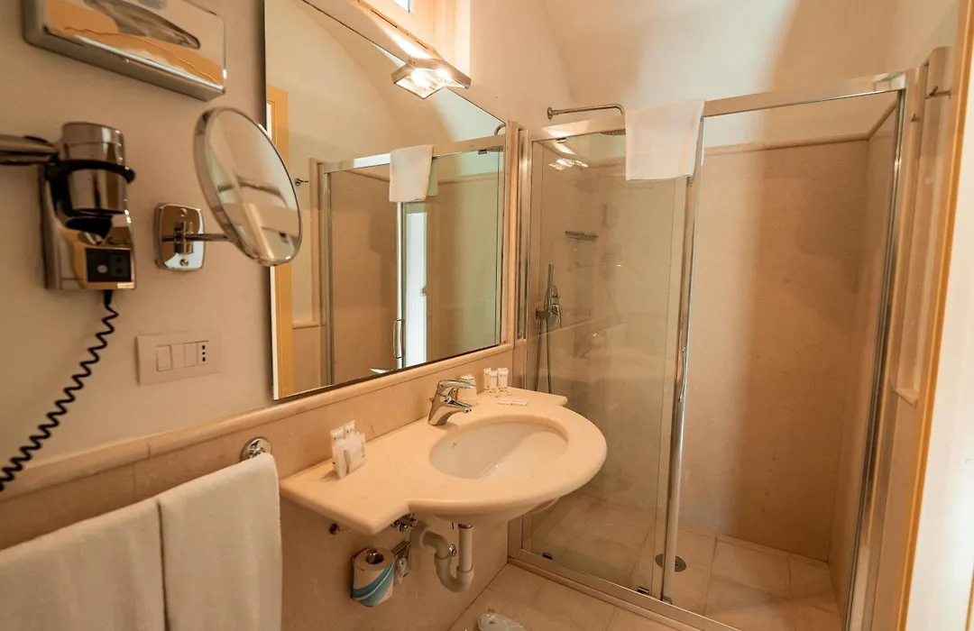 Mercure Villa Romanazzi Carducci Bari-1