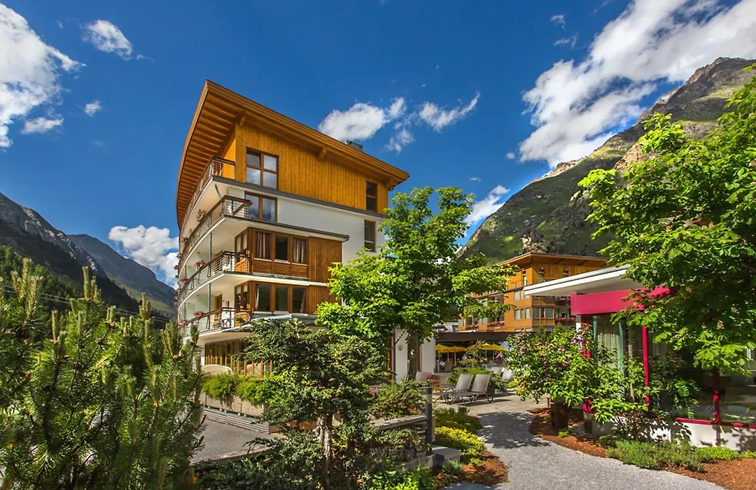 Hotel Vier Jahreszeiten-1