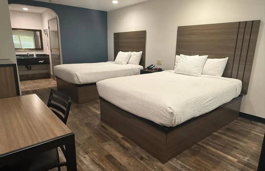 Baymont By Wyndham Manteca-1