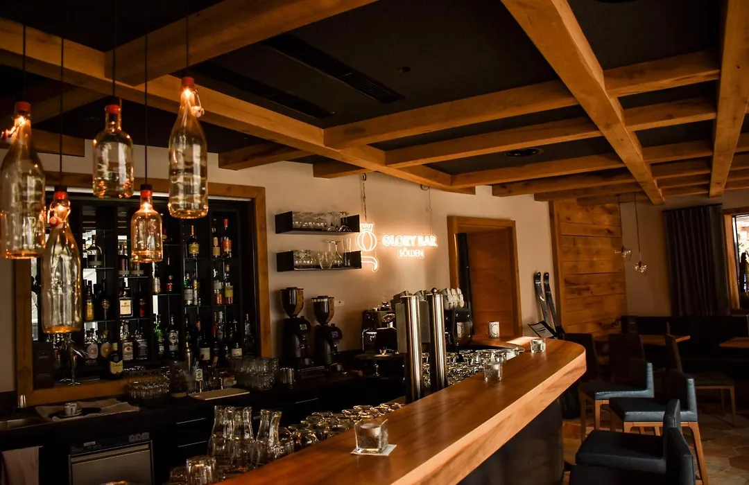 Glanz&Glory Hotel-1