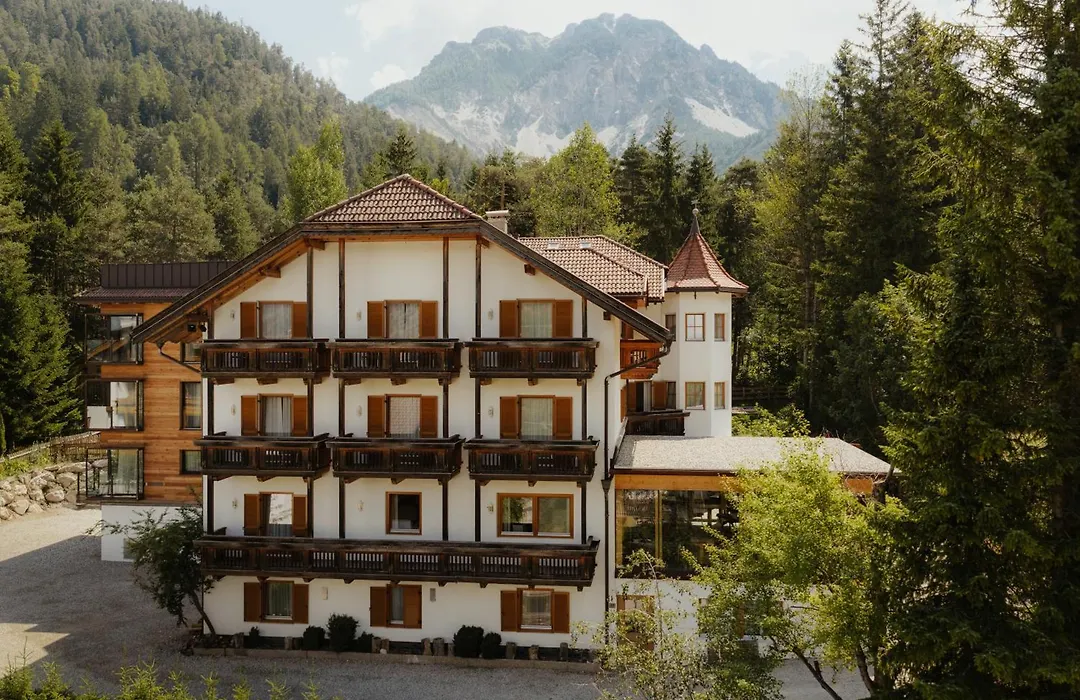 Hotel Chalet Corso-1