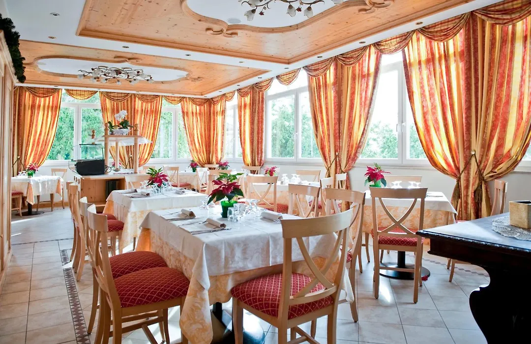 Wellness e Resort Stella Delle Alpi-1
