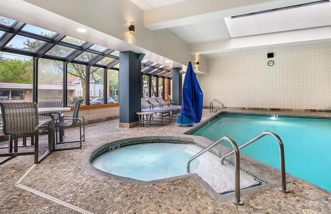 Best Western Plus Inntowner Madison-1