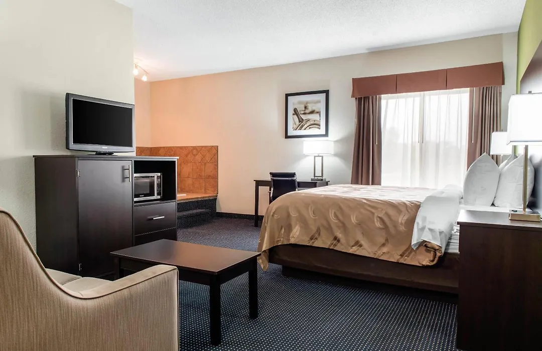 Quality Inn & Suites Anderson I-69-1
