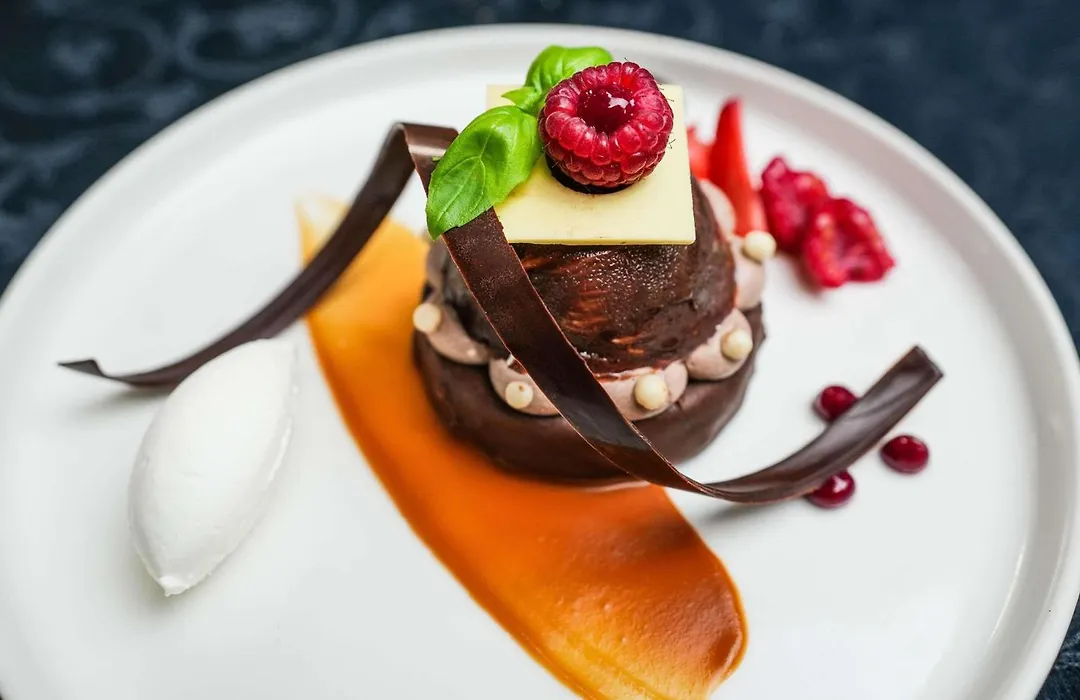 Moevenpick Grand Al Bustan-1