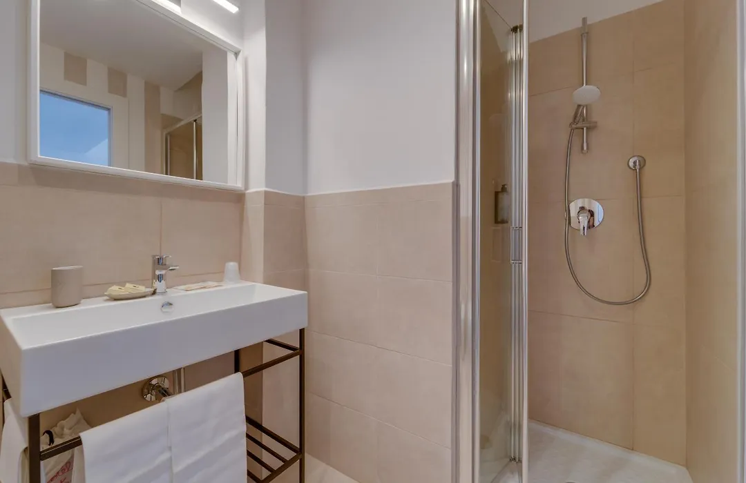 Hotel Antares-1