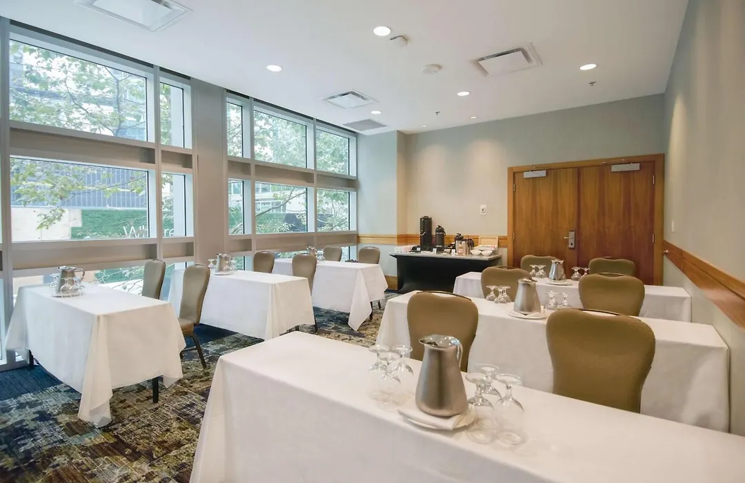 Coast Coal Harbour Vancouver Hotel By Apa-1