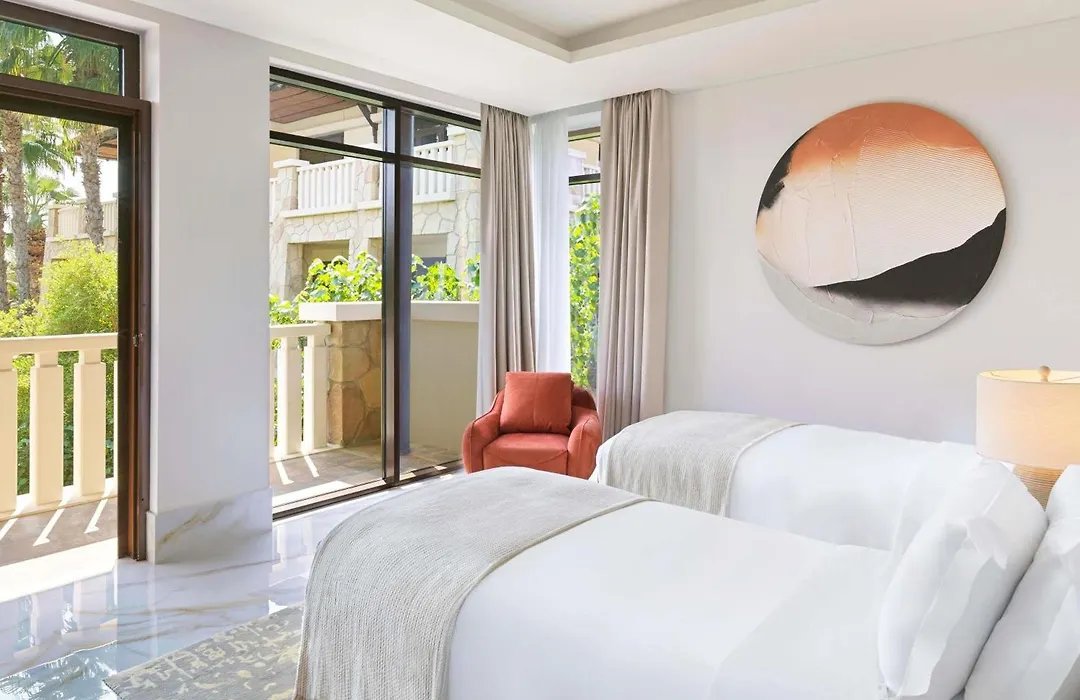 Sofitel Dubai The Palm Resort & Spa-1