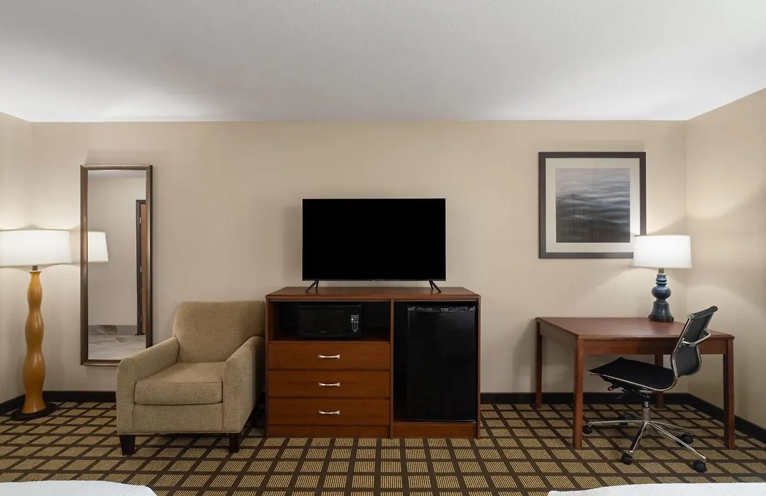 Baymont By Wyndham Oacoma-1