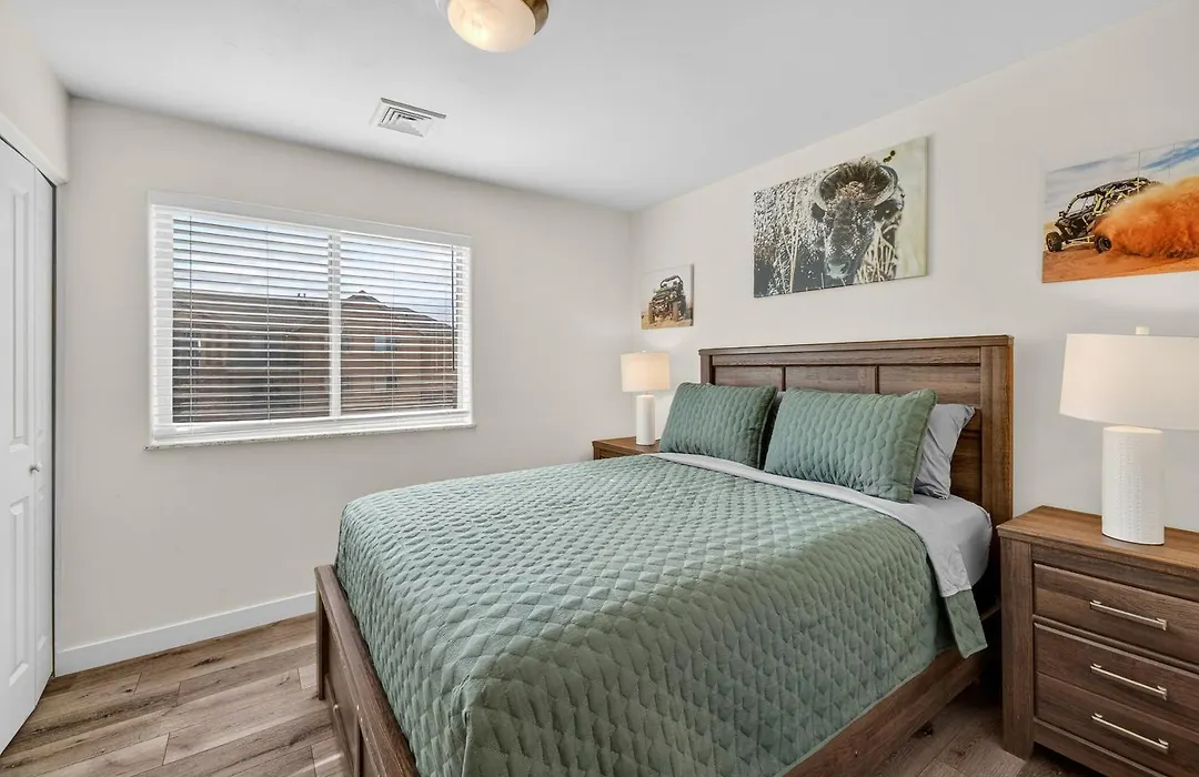 Moab Redcliff Condos-1