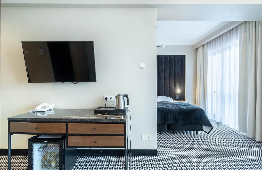 Hotel Leda Spa - Adults Only-1