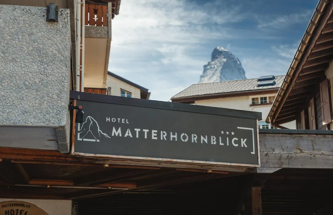 Hotel Matterhornblick-1