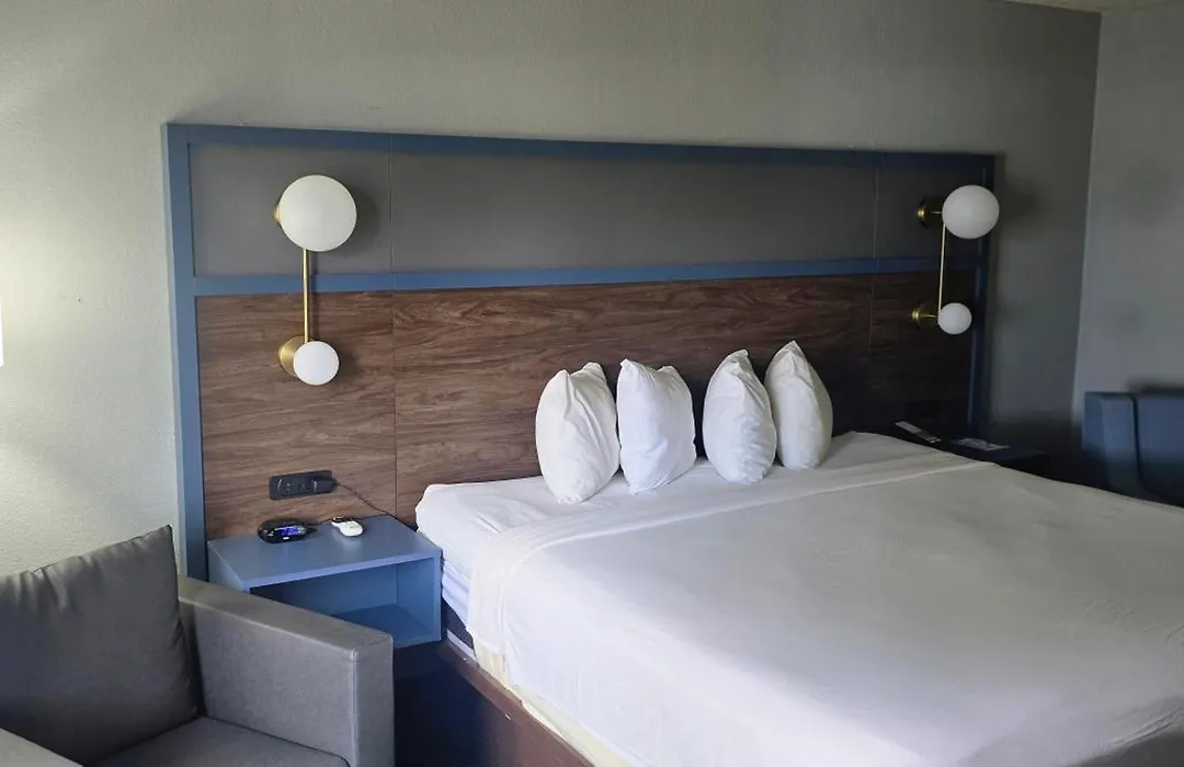 Americinn By Wyndham Lincoln North-1