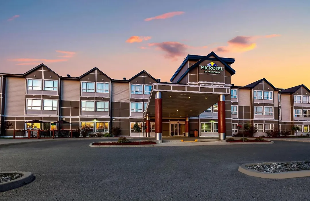Microtel Inn & Suites By Wyndham - Timmins-1