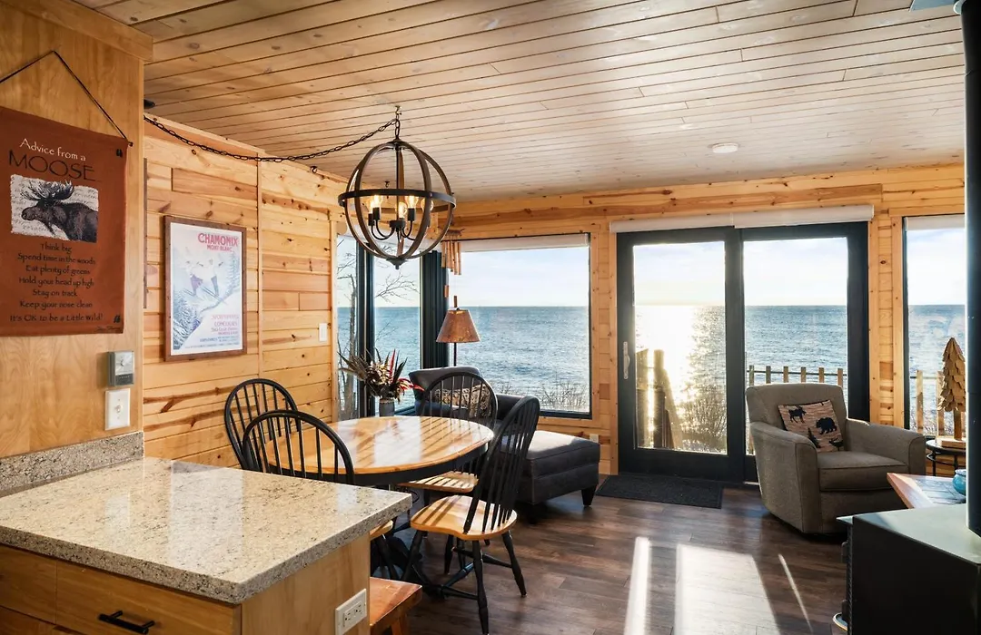 Lutsen Sea Villas-1
