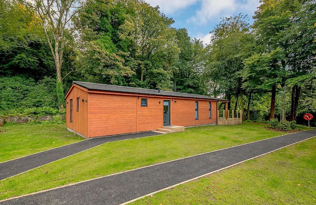 Gadgirth Estate Lodges-1