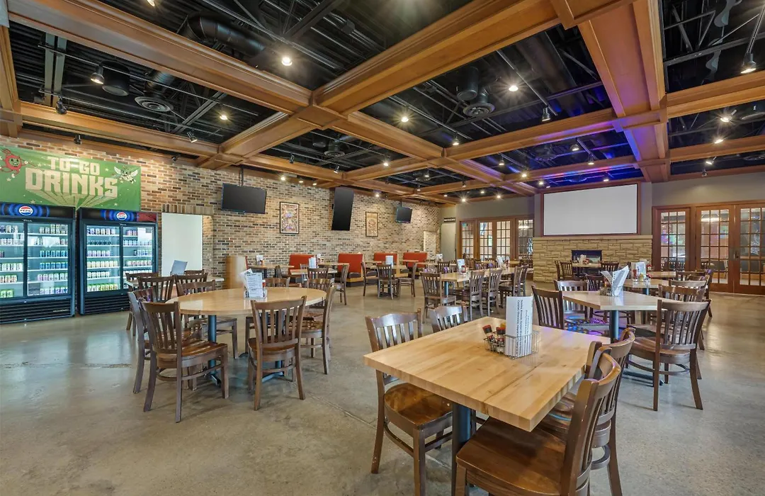 Best Western Plus Dubuque Hotel And Conference Center-1