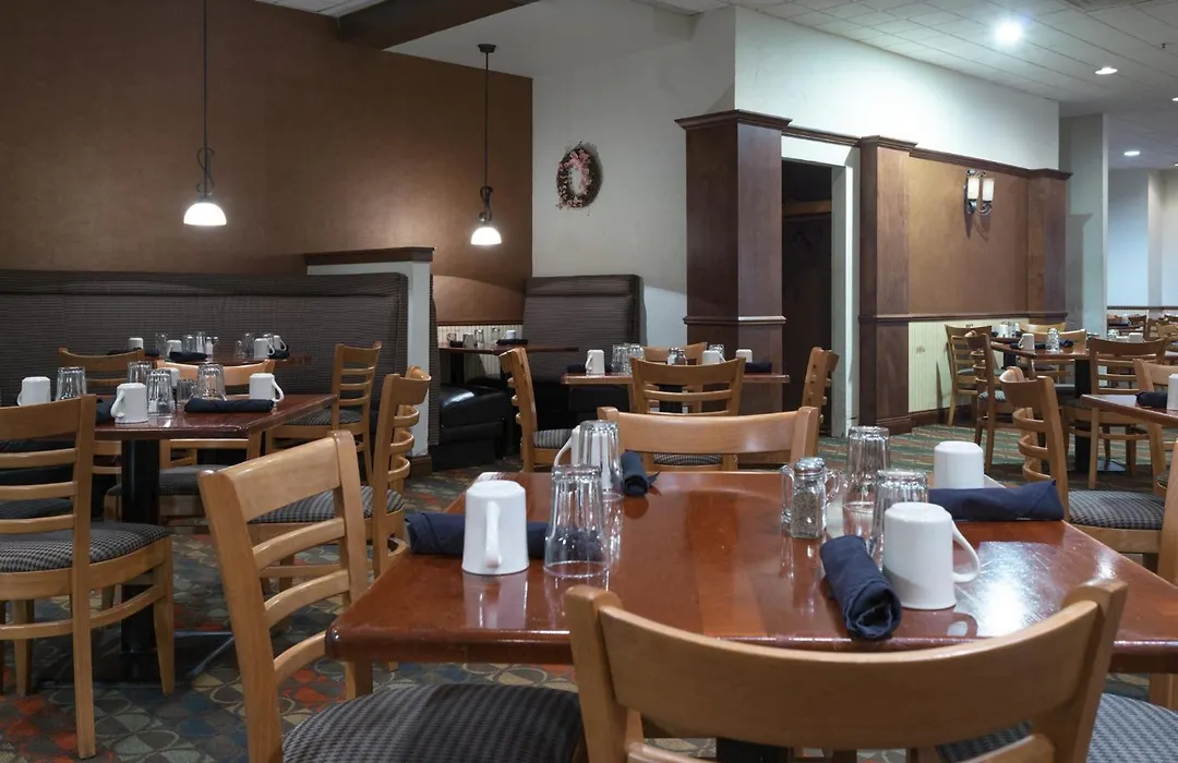 Holiday Inn Harrisburg I-81 Hershey Area By Ihg-1