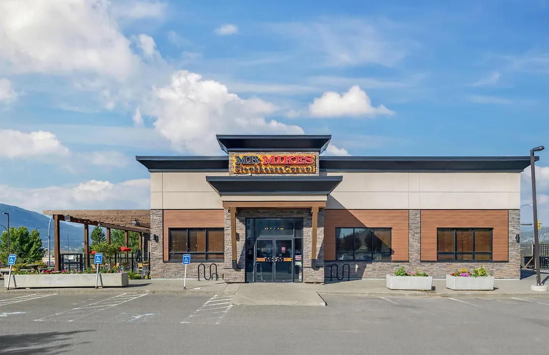 Best Western Plus Merritt Hotel-1