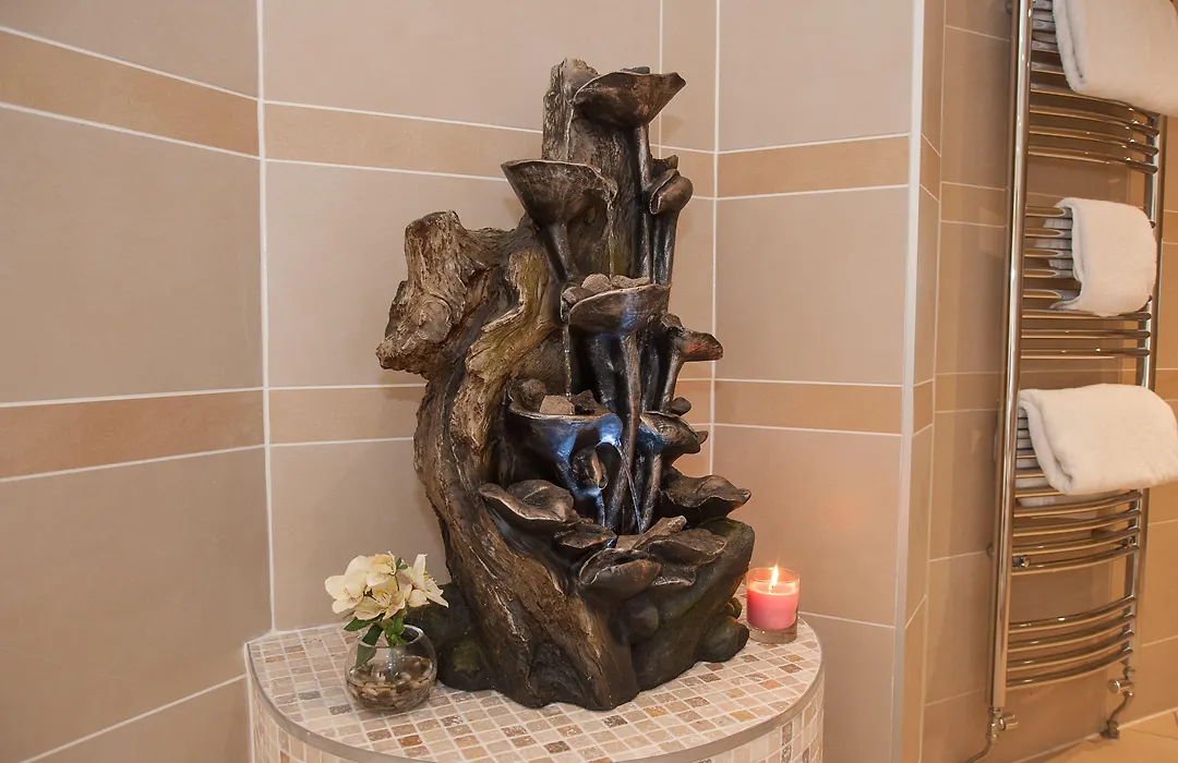 Windermere Boutique Hotel Spa Suites & Hot Tubs-1