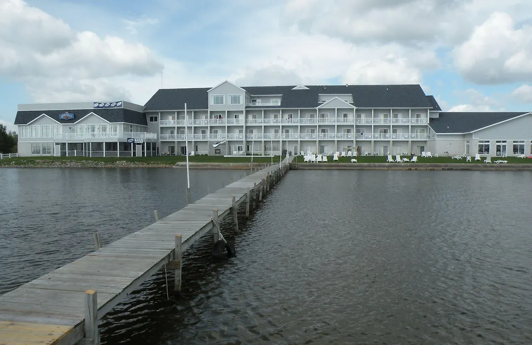 Lakeside Resort & Conference Center-1