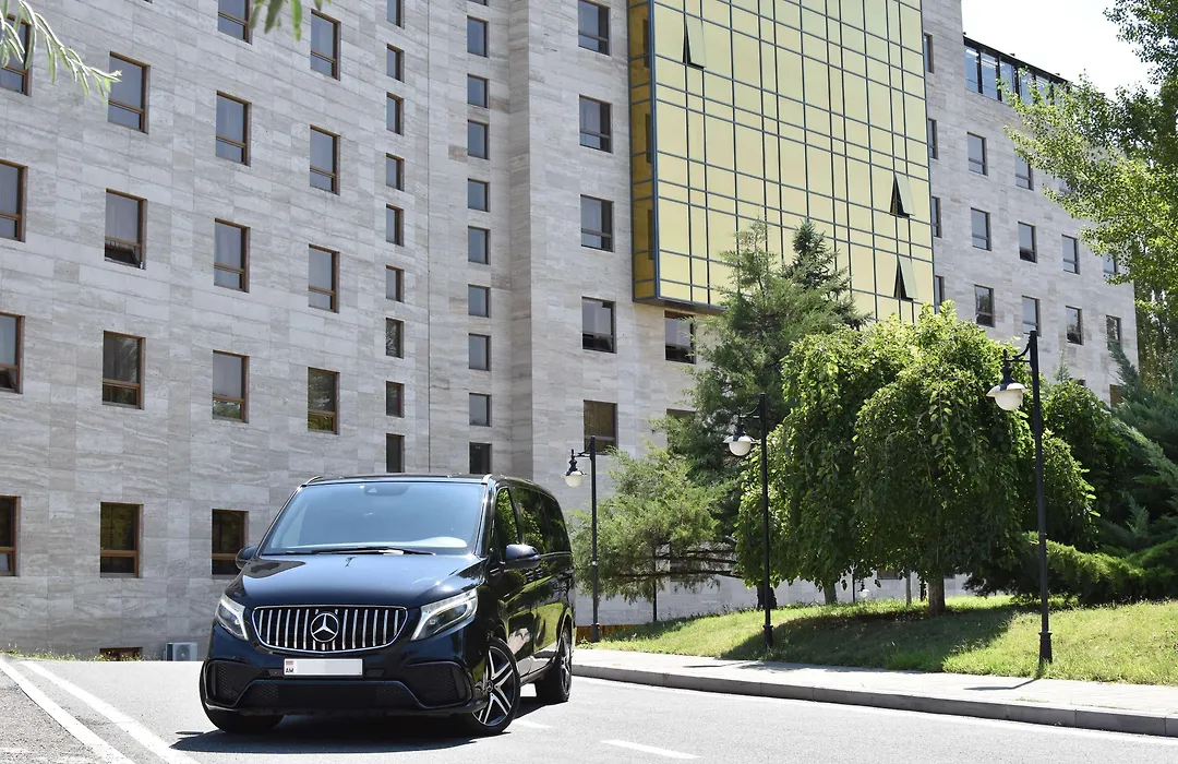 Radisson BLU Hotel Yerevan-1