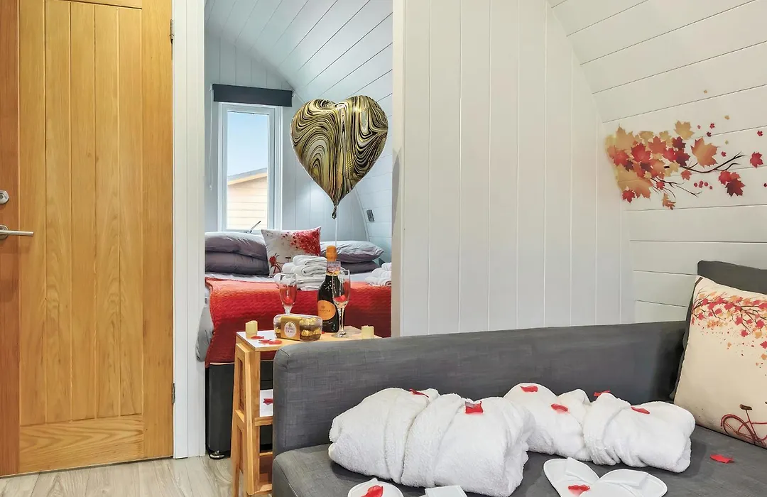 Bowbrook Lodges-1