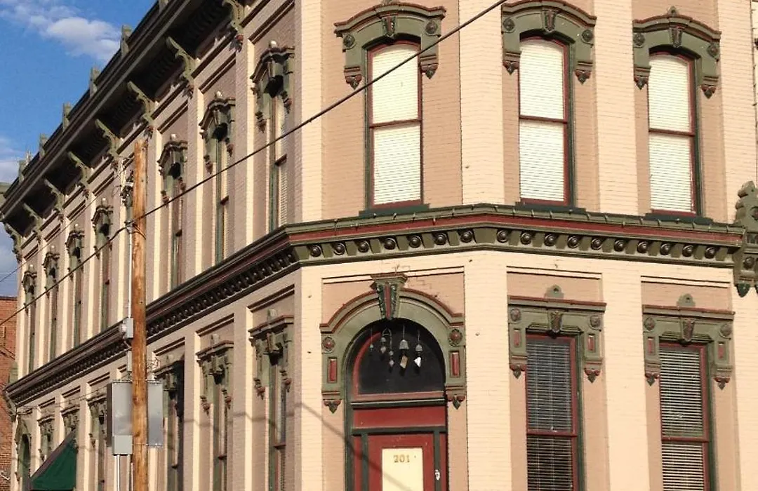 Main Street Bed & Breakfast-1