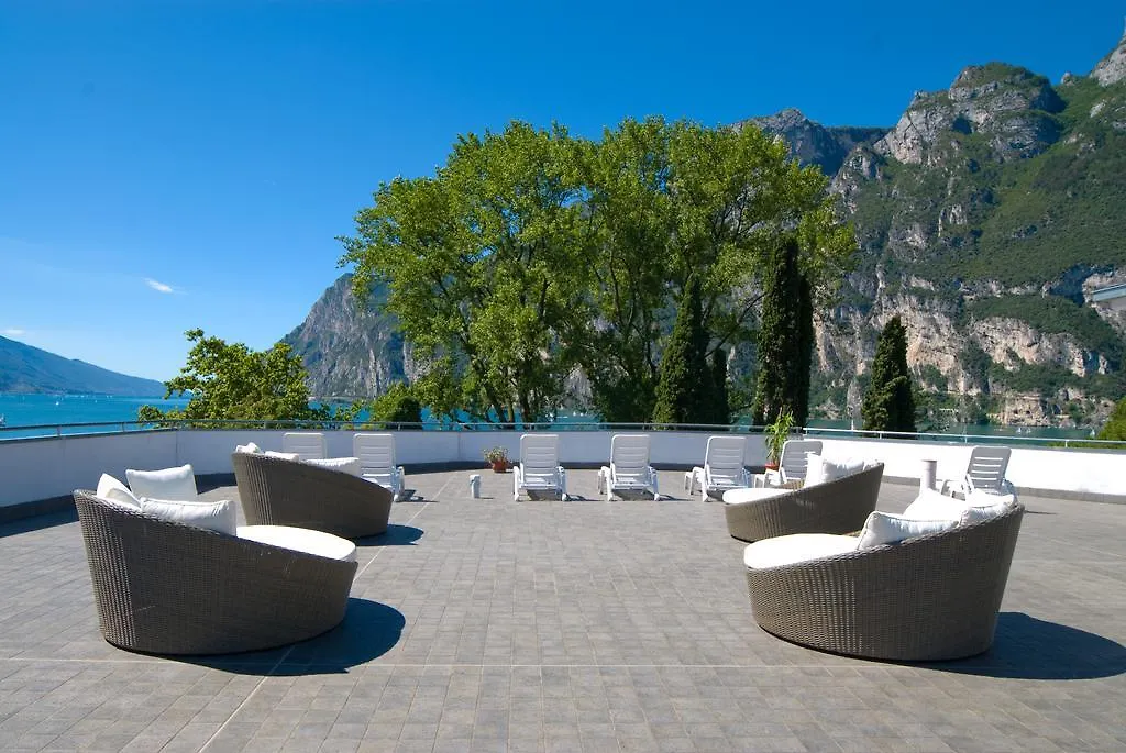 Hotel Oasi Wellness&Spa-1