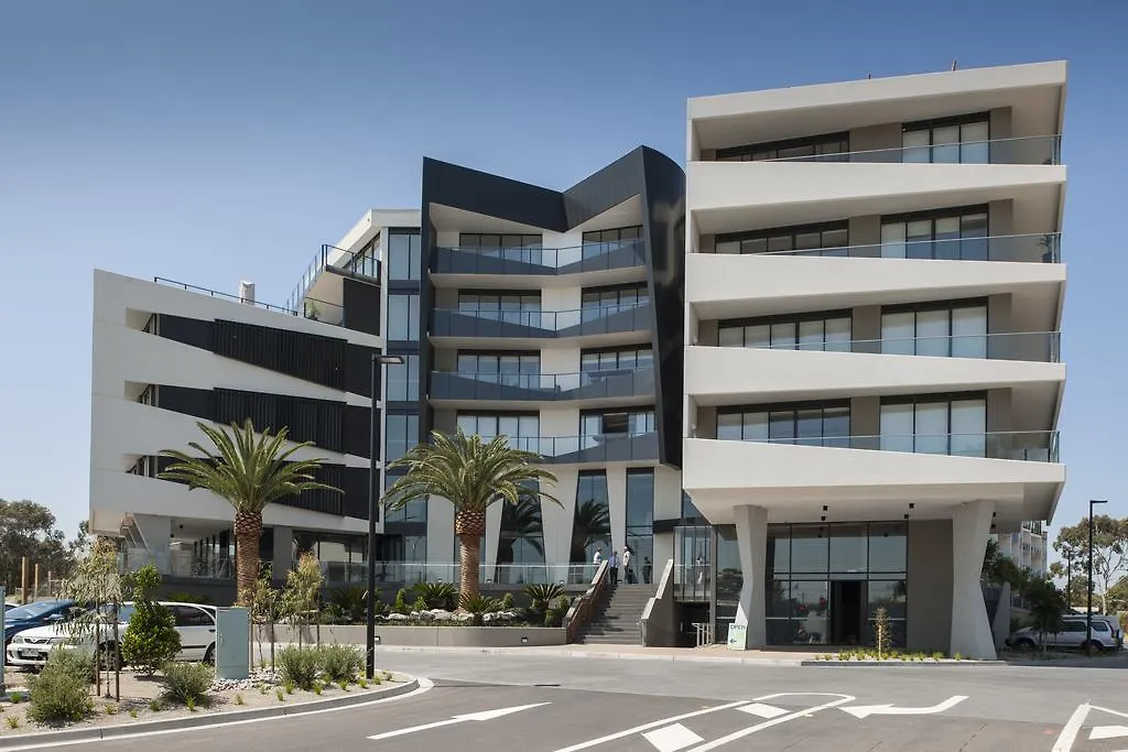 Caroline Serviced Apartments Sandringham-1