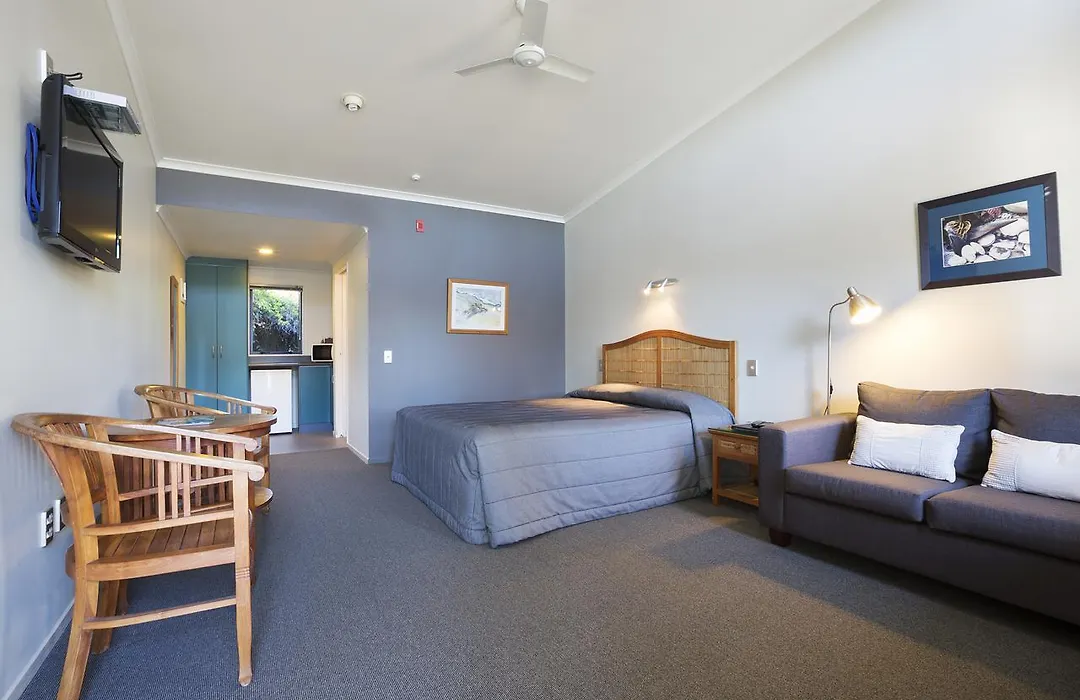 Beach House Motel-1