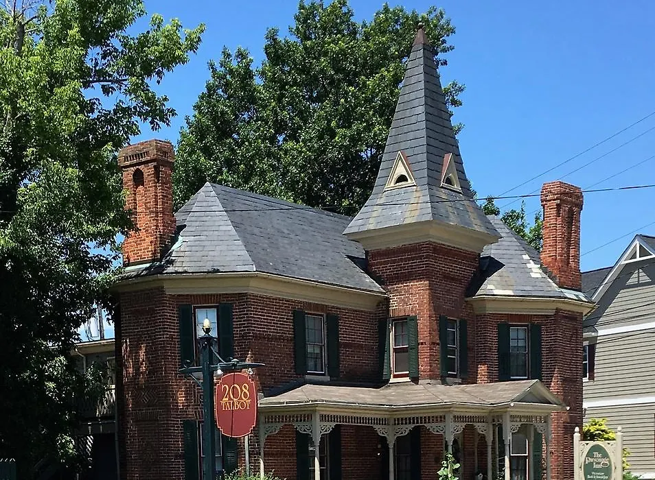 Parsonage Inn Bed And Breakfast-1