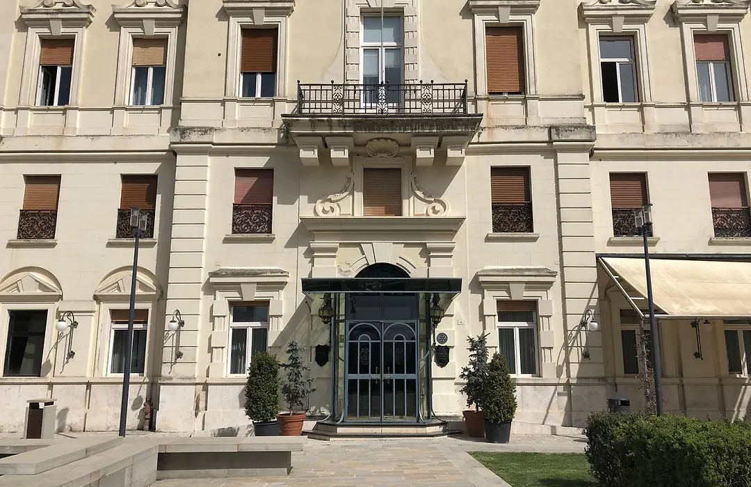 Grande Albergo Quattro Stagioni-1
