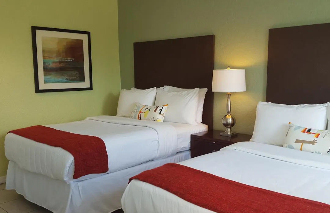 The Cabanas Guesthouse & Spa - Gay Resort Catering To Gay Men-1
