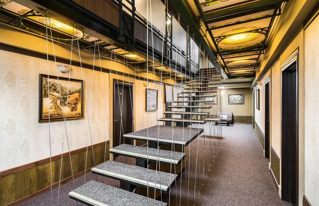 Central Point Boutique Hotel-1