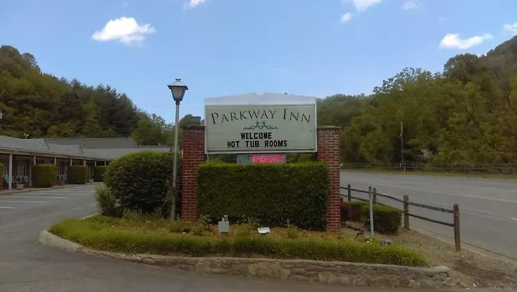 Parkway Inn-1