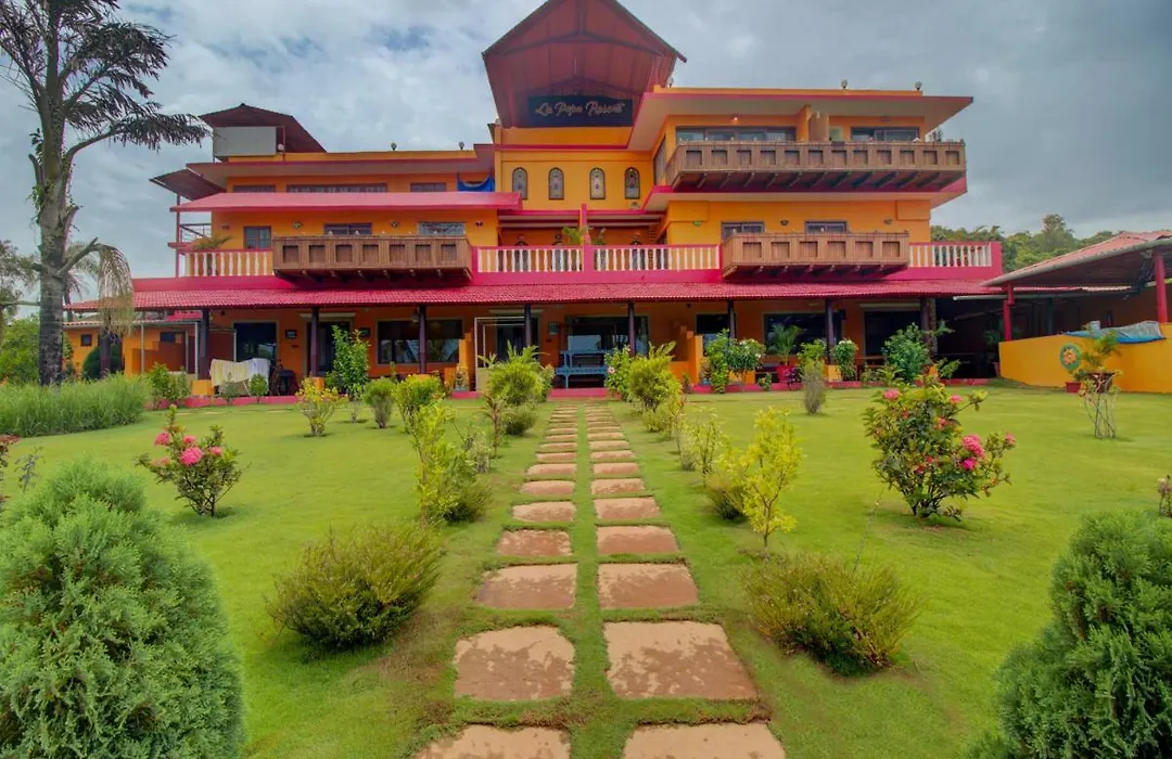 La Papa Resort-1