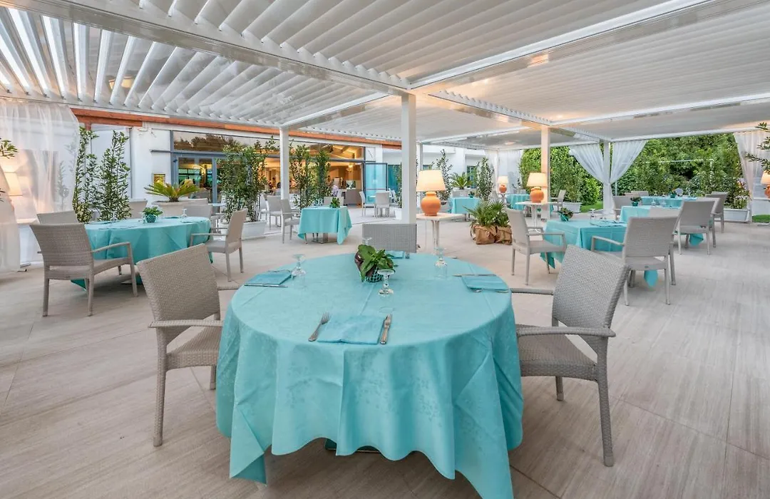 Acacia Marina-1