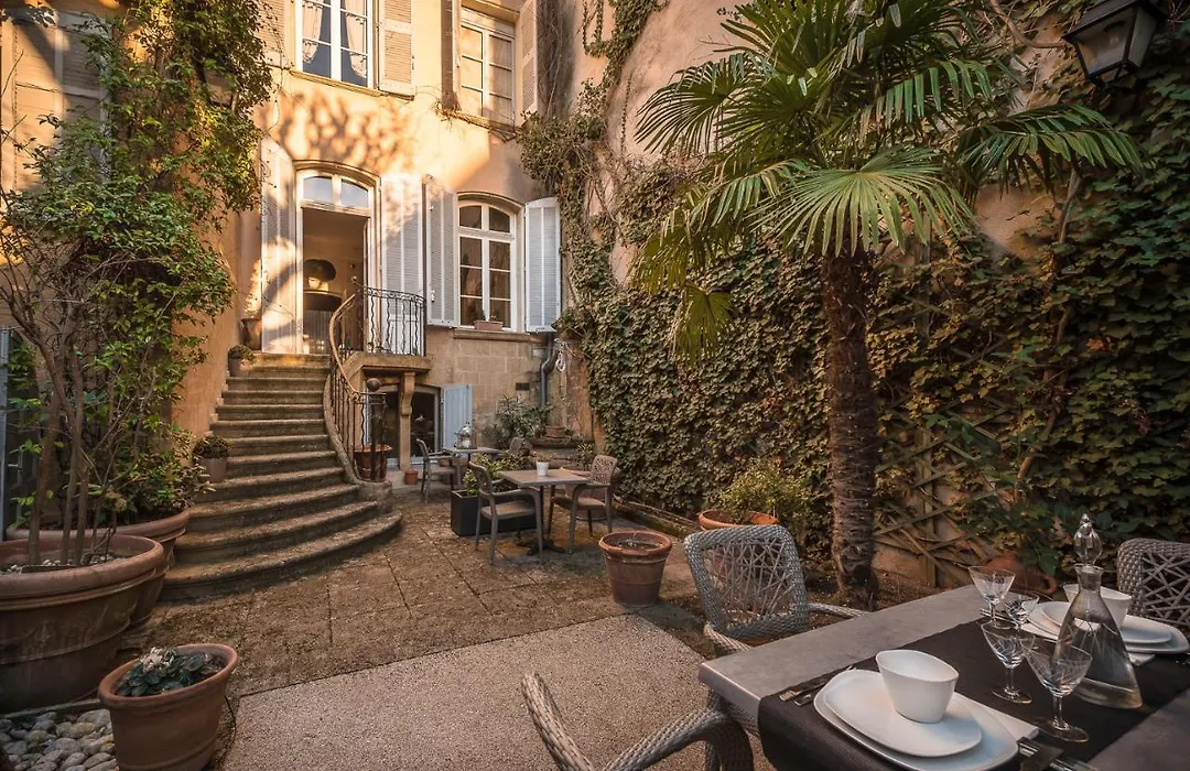 Hotel Particulier le 28 by Les Collectionneurs-1