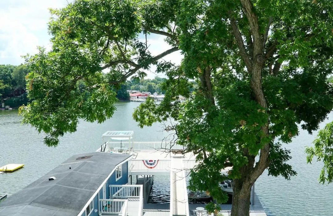 Alexander'S Landing-1