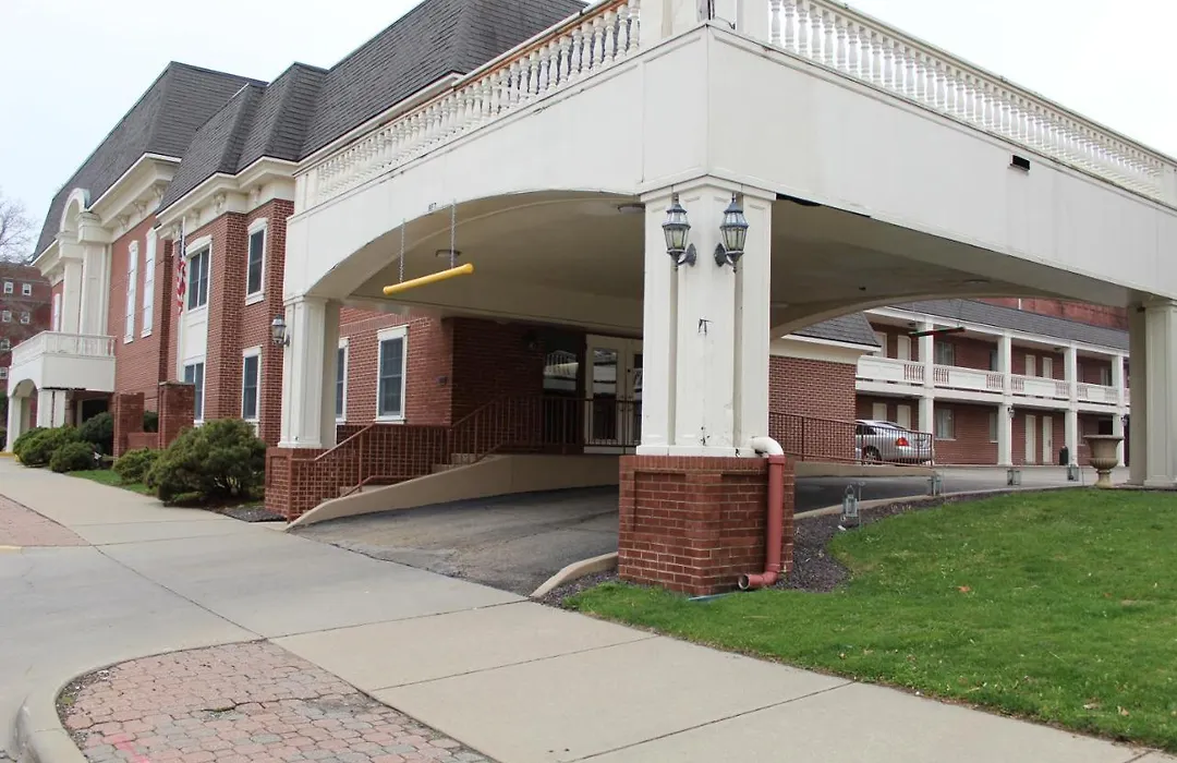 Mansion View Inn & Suites-1