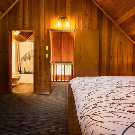 Banff Gate Mountain Resort-2