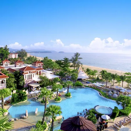 Centara Grand Beach Resort Phuket-3