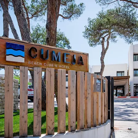 Cumeja Beach Club & Hotel-2