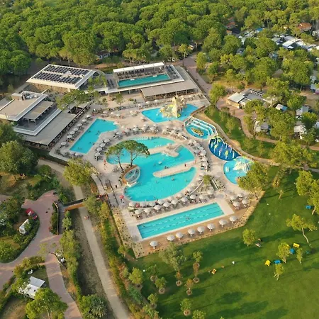 Mediterraneo Camping Village-2