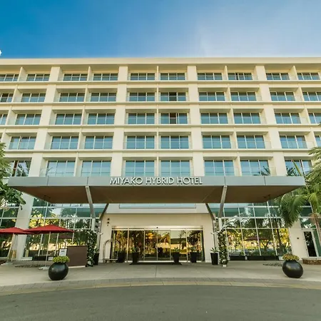 Miyako Hybrid Hotel Torrance-3