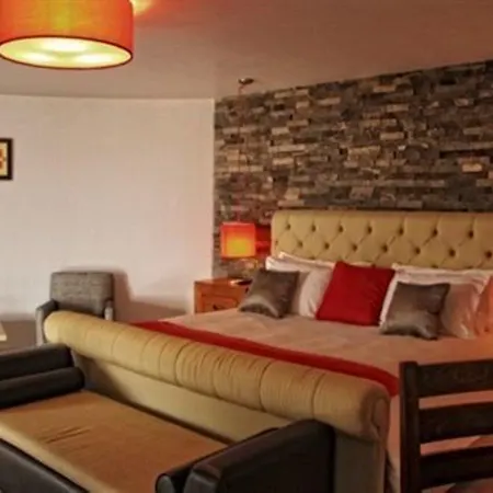 Las Puertas Al Cielo Suites-3