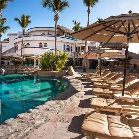 Club Cascadas de Baja-2