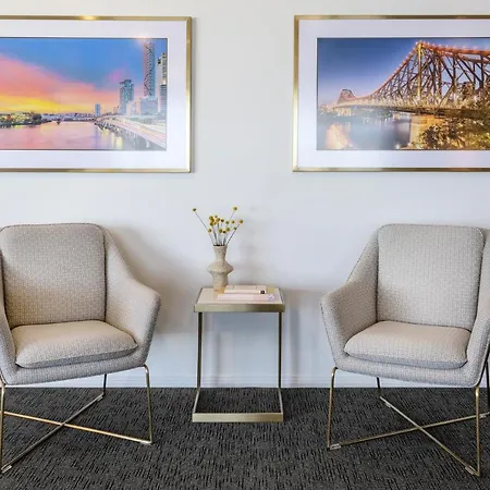 Meriton Suites Herschel Street, Brisbane-2