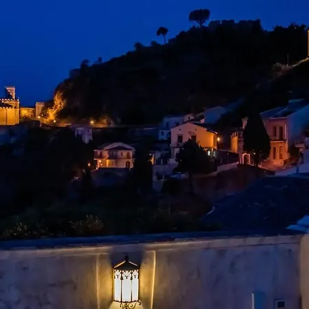 Bar Vitelli Charming Suites-2